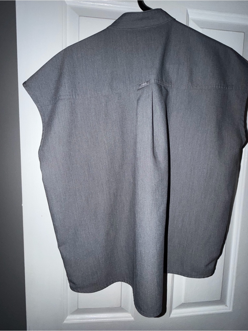 FIGS Rafaela Medium Scrub Top - Picture 2 of 4